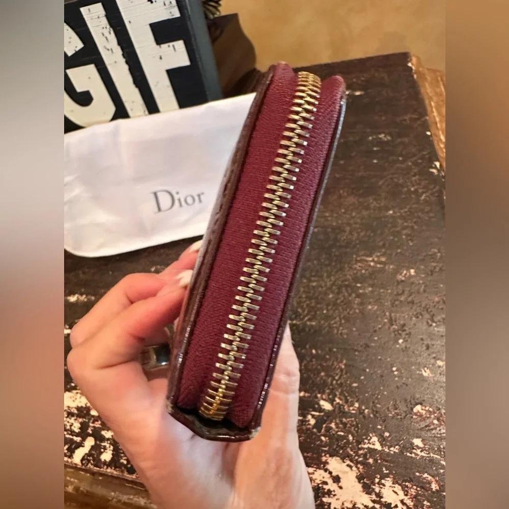 Beautiful Dior Patent Leather Bicolor Wallet